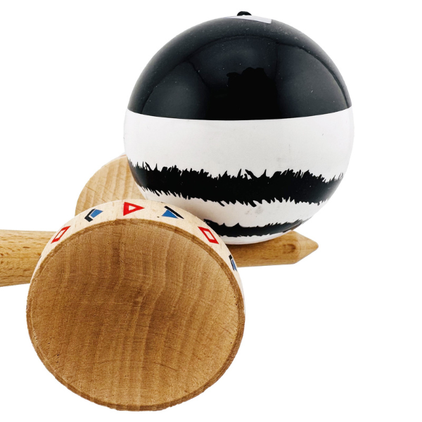«Kendama Super Sticky X Original», металлический подшипник, веревка 62/65 см, King size 7.5 x 6 x 18 см , «Дракон»