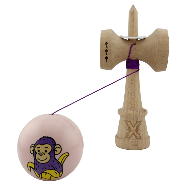 «Kendama Super Sticky X Original», металлический подшипник, веревка 62/65 см, King size 7.5 x 6 x 18 см , «Обезьянка», розовая