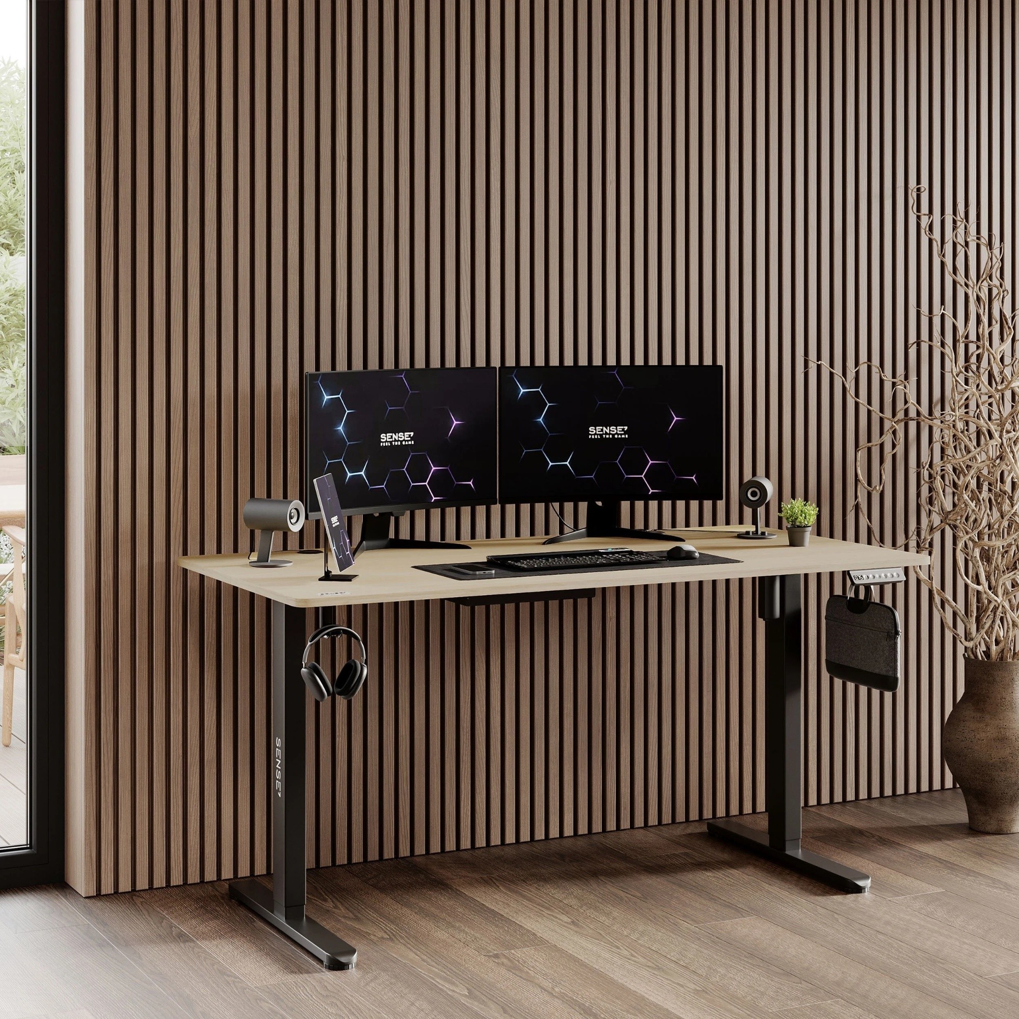 Письменный стол Sense7 Nojo 140x70 Black Pine